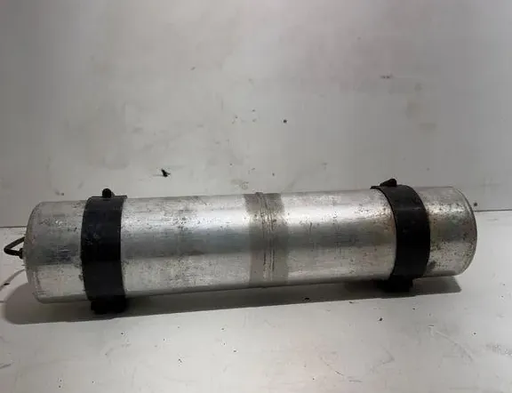 TESLA Model 3 Air reservoir 1T00403082592,15158000402,600640800A,404110C 34166484