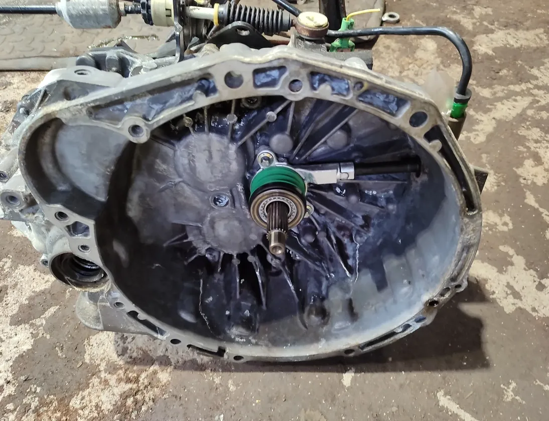 RENAULT Master 2 generation (1997-2010) Gearbox pf6052 35038434