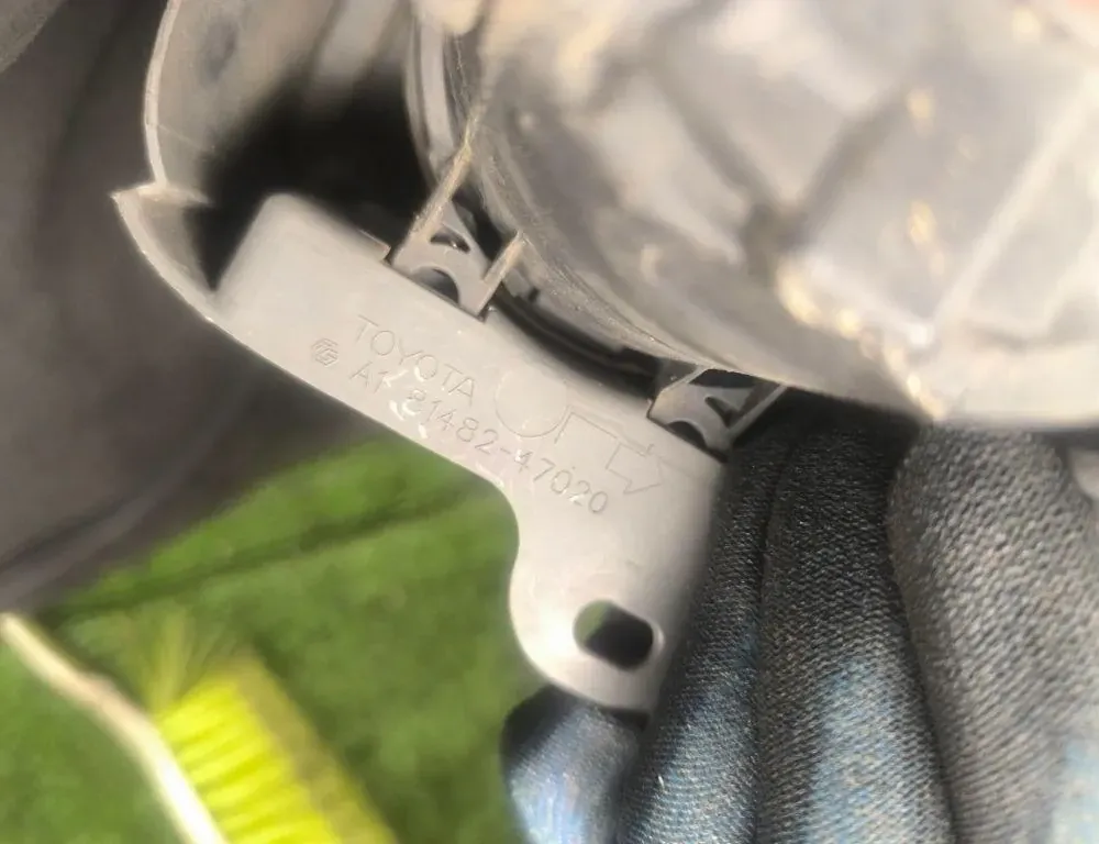 TOYOTA Prius 3 generation (XW30) (2009-2015) Front Right Fog Light 814247020,89210657 34246068