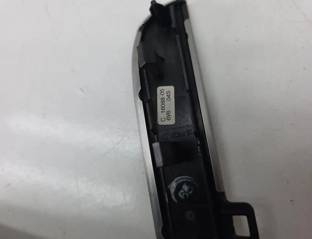 VOLKSWAGEN Touran 1 generation (2003-2015) Panel trim shield 1T1858415C 33948314