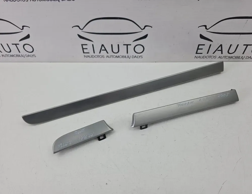 VOLKSWAGEN Touran 1 generation (2003-2015) Panel trim shield 1T1858415C 33948314