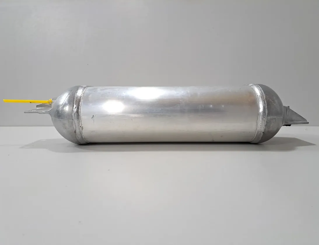 BMW X7 G07 (2018-2024) Air reservoir 6878492 31647185