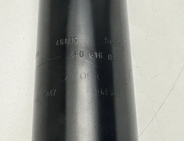 AUDI A6 C6/4F (2004-2011) Front Right Shock Absorber 4F0616040,4F0616040T,4F0616040R,4F0616040Q,4F0616040P,4F0616040N,4F0616040M,4F0616040J,4F0616040AB,4F0616040S,4F0616040AA 28245123