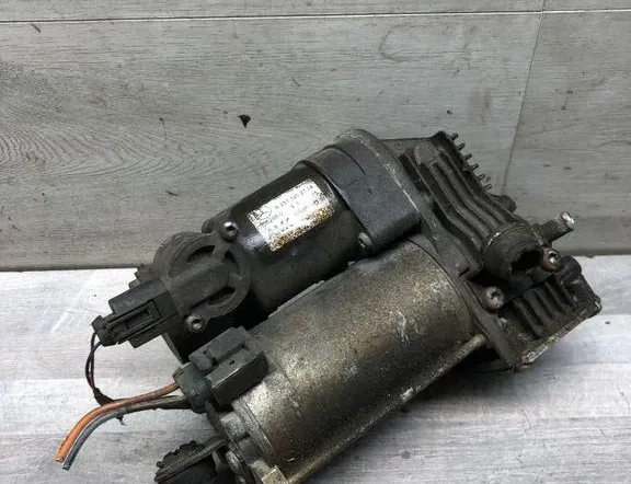 MERCEDES-BENZ R-Class W251 (2005-2017) Suspension Compressor A2513202704 34993295