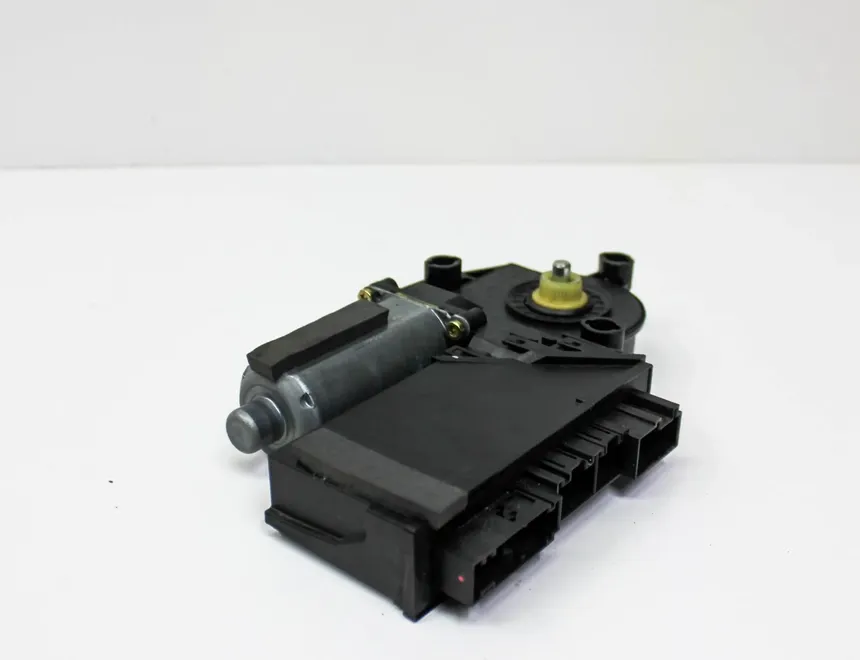 VOLKSWAGEN Phaeton 1 generation (2002-2016) Front Left Door Window Regulator Motor 3D1959701D 27349492