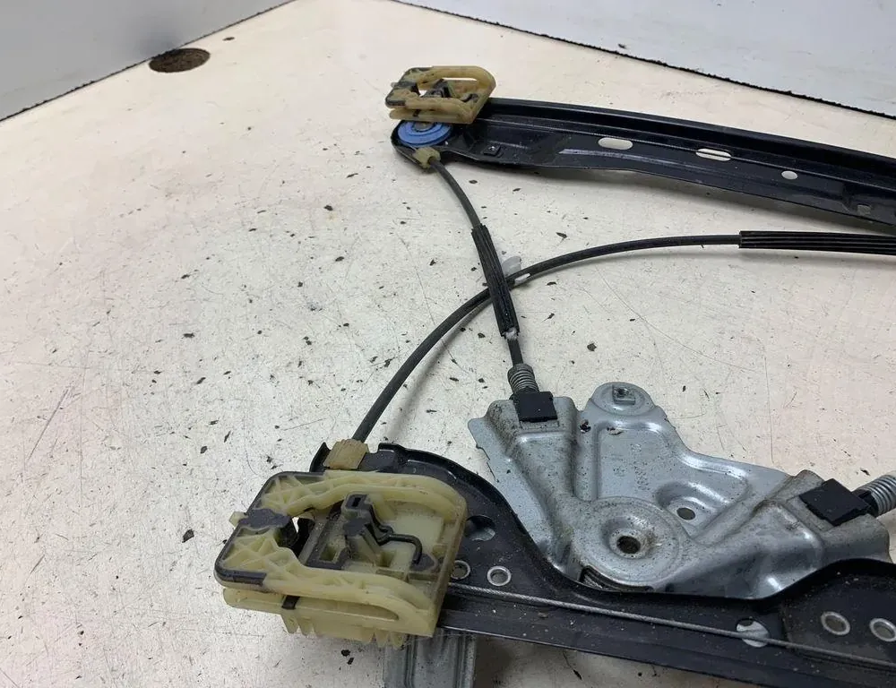 OPEL Insignia A (2008-2016) Front Left Door Window Regulator 965872102,0511 34191390