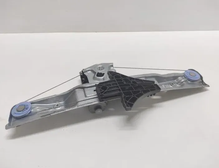 OPEL Insignia A (2008-2016) Front Right Door Window Regulator 966307 22717479