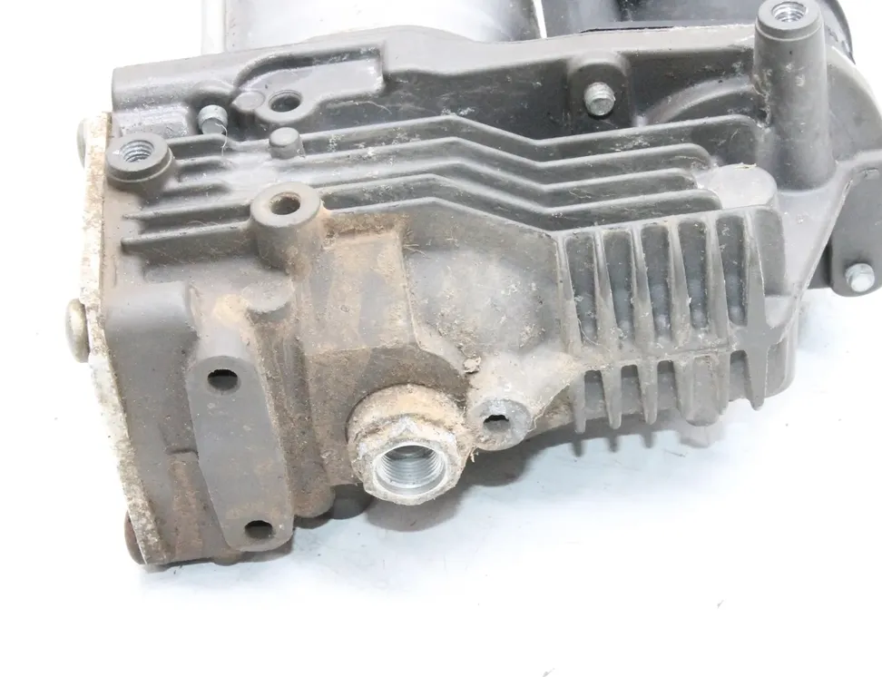 LAND ROVER Range Rover Sport 1 generation (2005-2013) Suspension Compressor BH32-19G525-DF 34959700