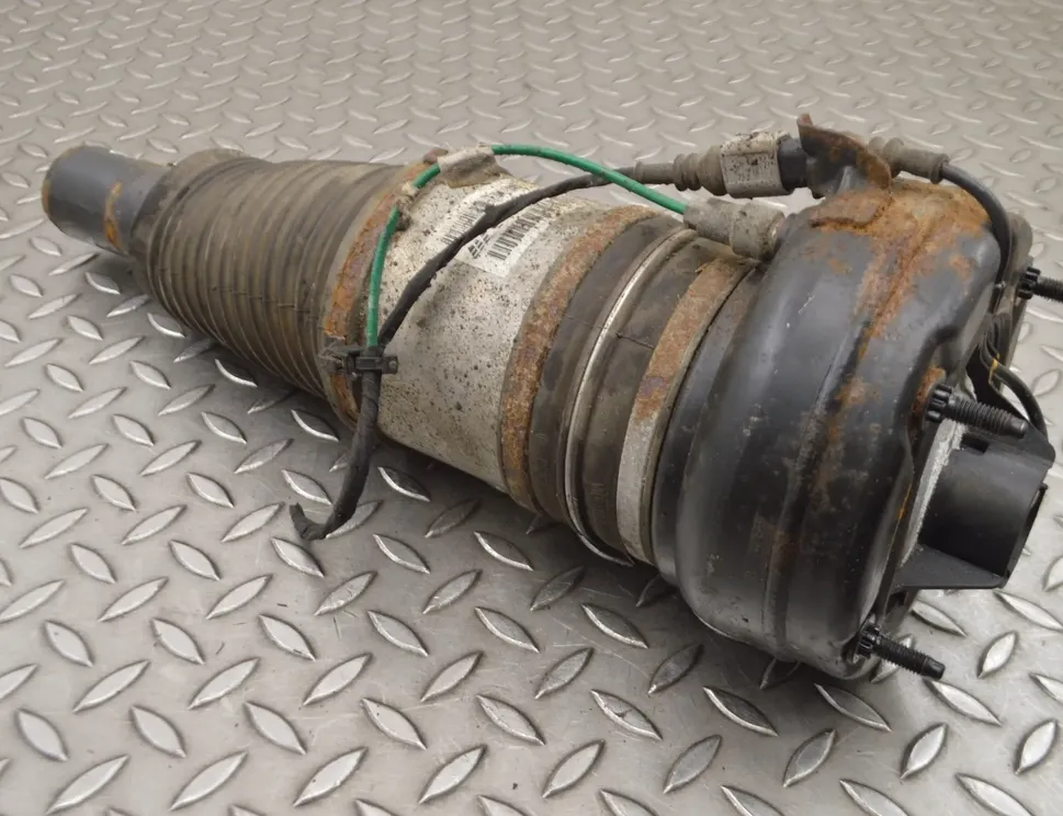 AUDI A6 allroad C7 (2012-2019) Front Right Air Shock Absorber 4G0616039AC 15116866