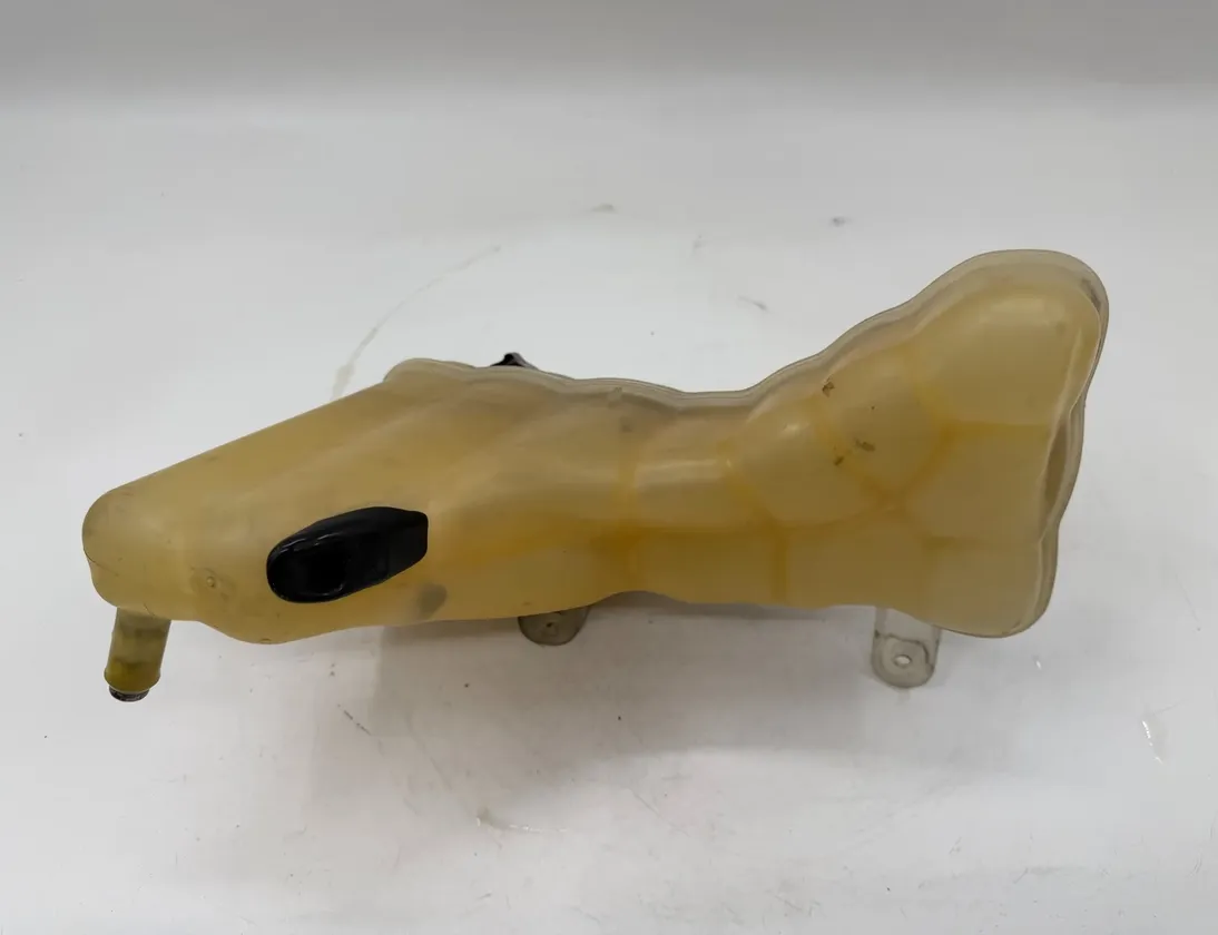DODGE Charger LD (2010-2024) Coolant Expansion Tank Reservoir 68237637AB 35047173