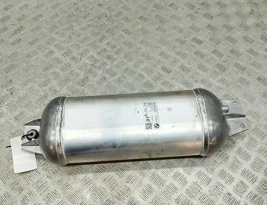 BMW X5 G05/G18 (2018-2024) Air reservoir 6878492 33812406