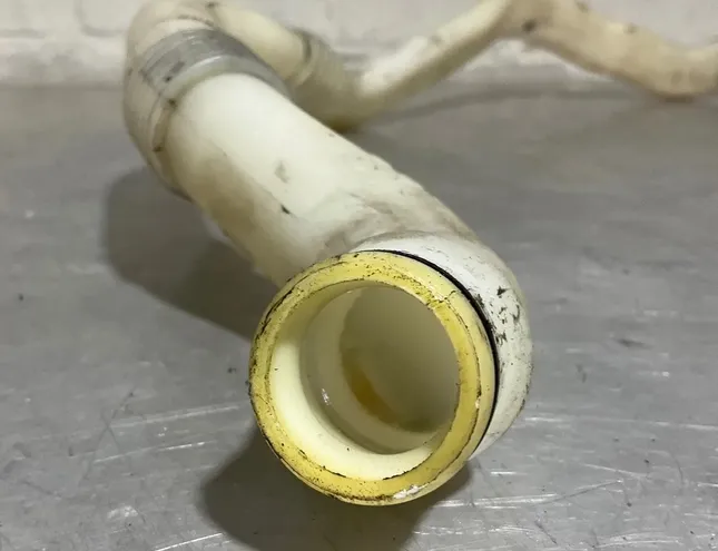 BMW 5 Series F10/F11 (2009-2017) Headlight Washer Nozzle Pipe 7203270 27913661