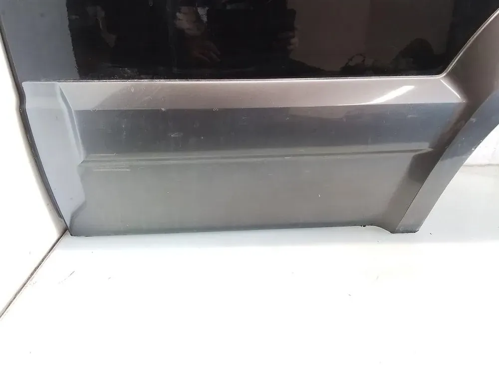 KIA Sorento 1 generation (2002-2011) Rear Left Door 35057375