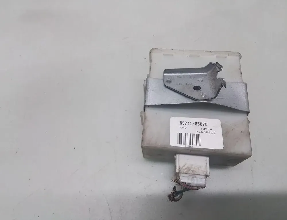 TOYOTA Avensis 2 generation (2002-2009) Rear Left Door Control Unit 8974105070 35057453
