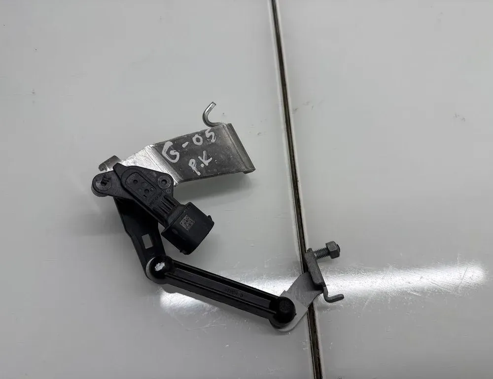 BMW X5 G05/G18 (2018-2024) Front Left Level Sensor 6895467 33543107