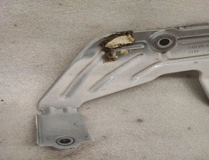 BMW X3 G01 (2017-2024) Suport aripă stânga fața 7424678 27440408