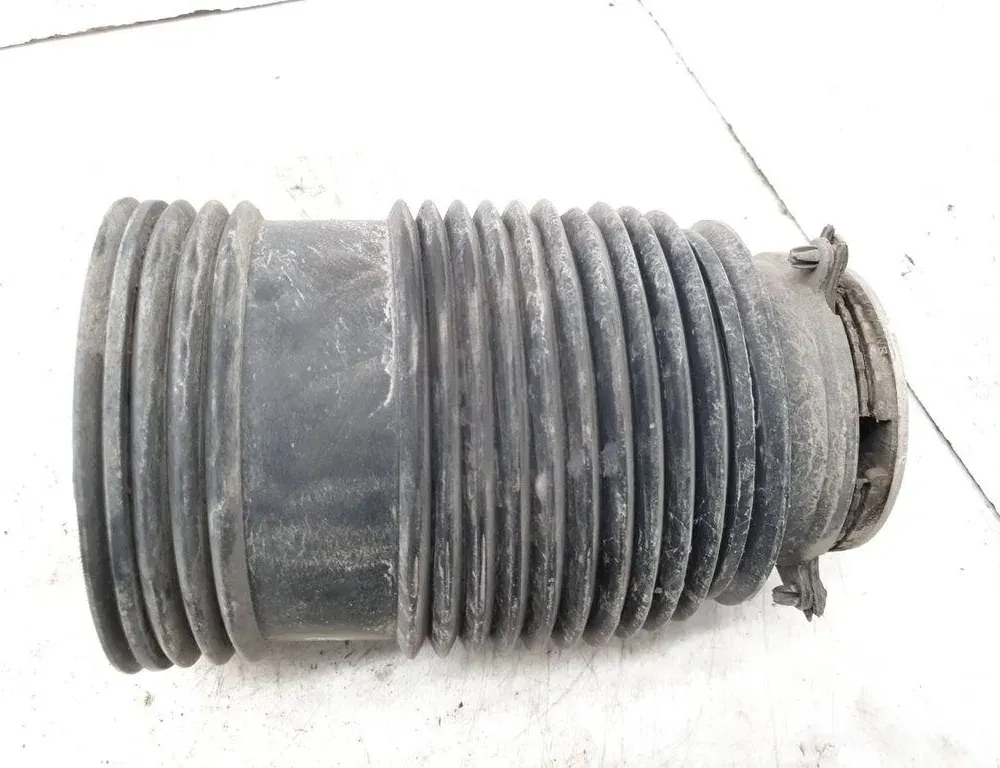 MERCEDES-BENZ C-Class W205/S205/C205 (2014-2023) Rear Right Air Suspension Cushion A2053200825 33380049