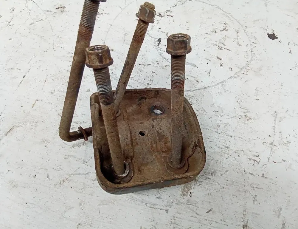 TOYOTA Hilux 8 generation (2015-2024) Other suspension parts 35033196