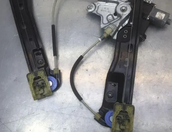 OPEL Insignia A (2008-2016) Front Right Door Window Regulator 965873102 34340856