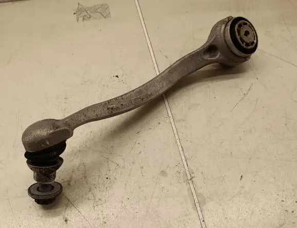 MERCEDES-BENZ C-Class W205/S205/C205 (2014-2023) Braț de control inferior stânga față 20505 35049775