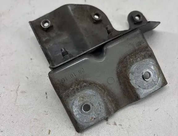 LAND ROVER Range Rover Evoque L538 (1 gen) (2011-2020) Suport aripă stânga fața BJ3216E128A 35050405