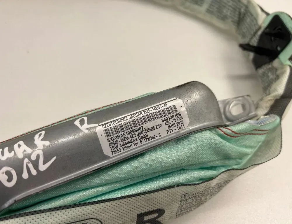 JAGUAR XF 1 generation  (2011-2016) Front Right Seatbelt 34013010B,8X23RKA10099007,071723020 34085042