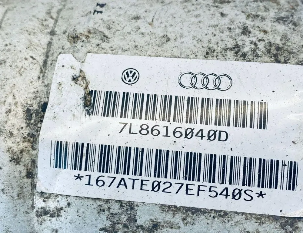 AUDI Q7 4M (2015-2024) Front right pneumatic shock absorber 7L8616040D 30680189