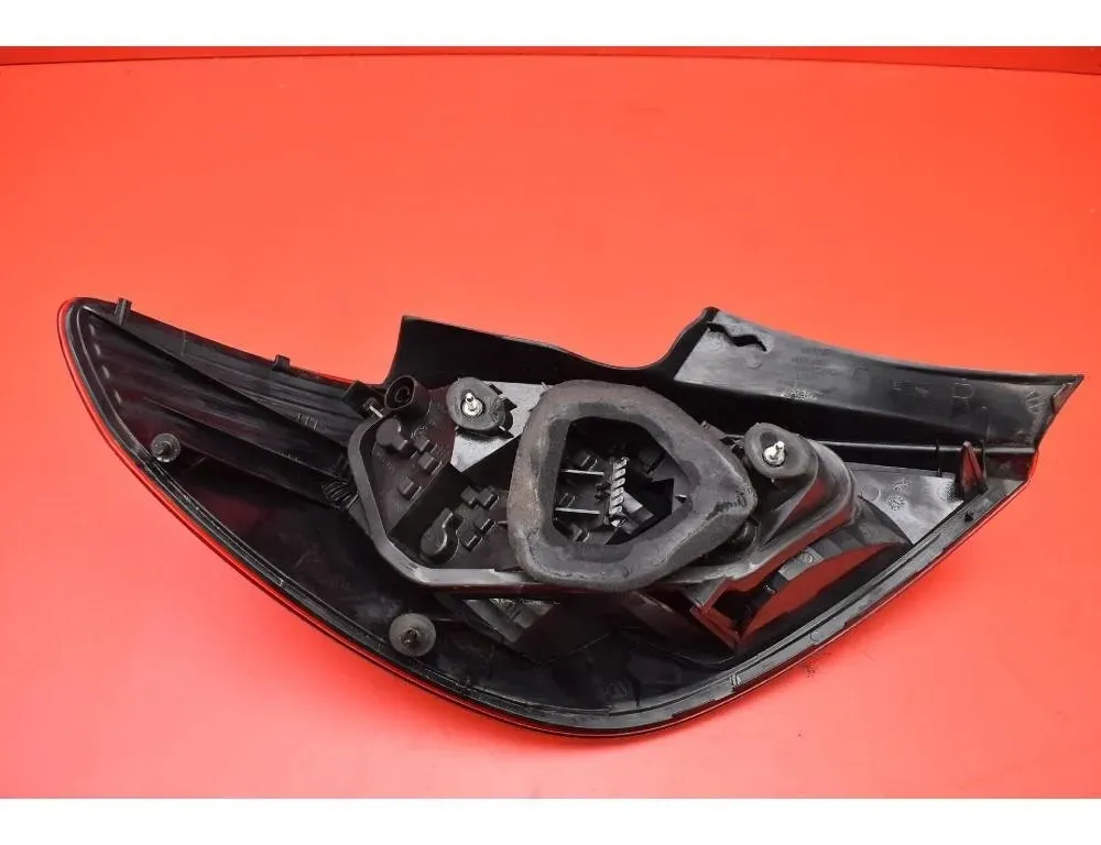 OPEL Corsa D (2006-2020) Rear Right Taillight Lamp 13188046 30821773