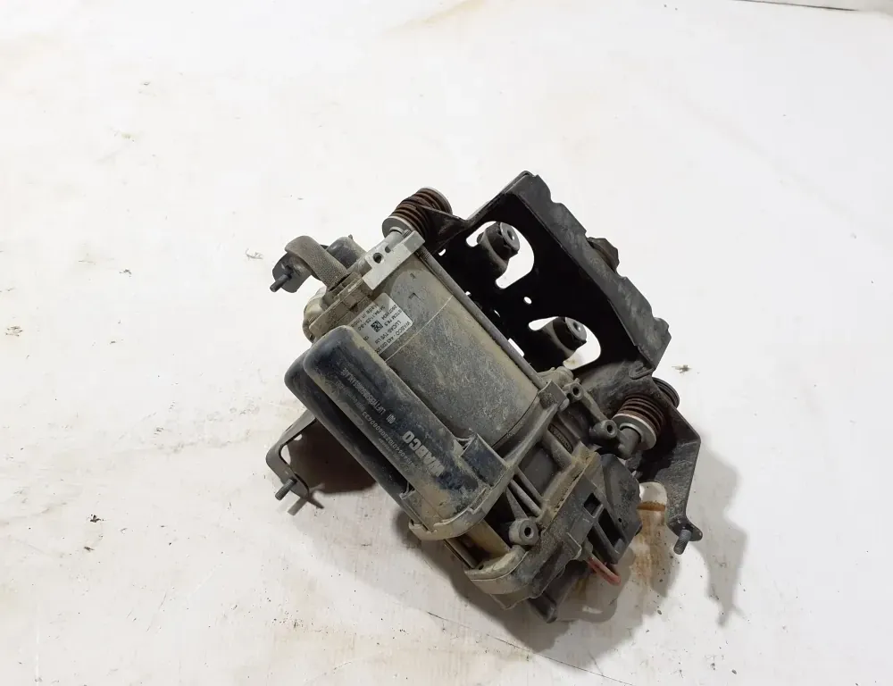 AUDI Q8 4M (2018-2024) Suspension Compressor 4M0616005H 35060640