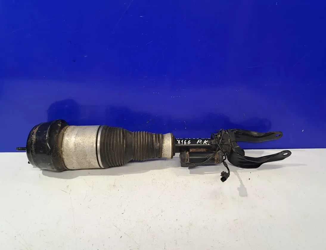 MERCEDES-BENZ M-Class W166 (2011-2015) Amortizor pneumatic stânga față A1663202738 33912797