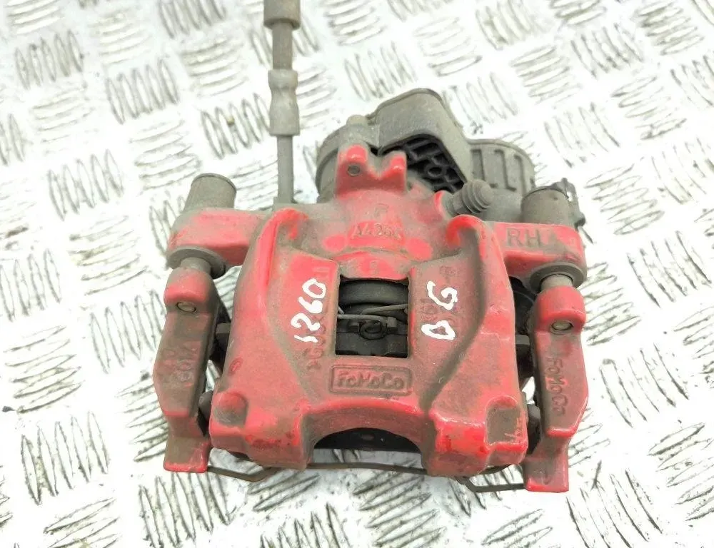 FORD Kuga 3 generation (2019-2023) Rear Right Brake Caliper NX612D250BLB 31033403