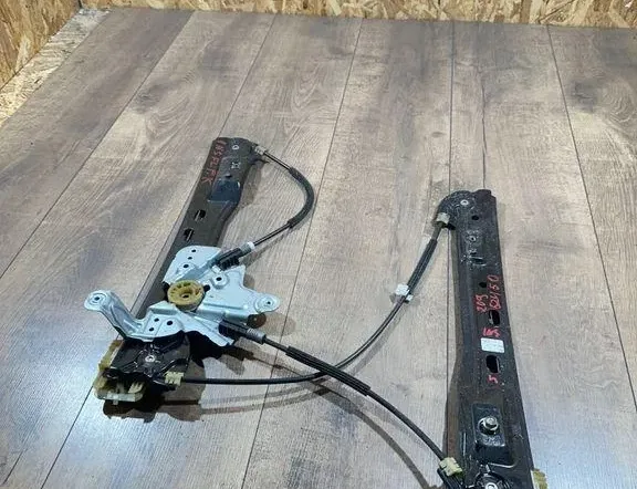 OPEL Insignia A (2008-2016) Front Right Door Window Regulator 965867103 34570667