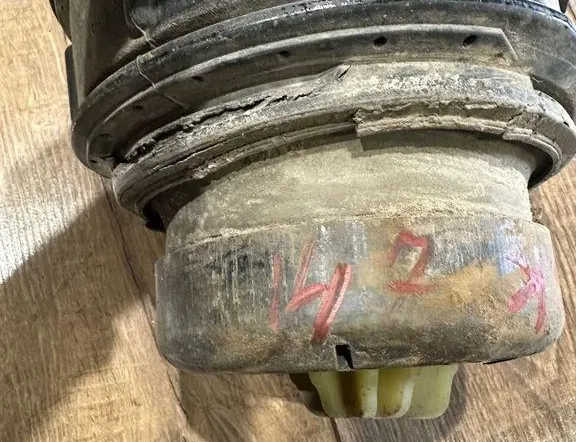 MERCEDES-BENZ CLS-Class C218/X218 (2011-2017) Rear Left Air Suspension Cushion A2123203925,F308630030,136528019154 34558760