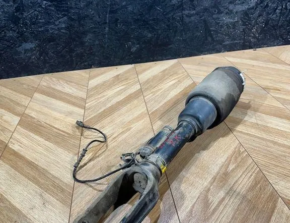 MERCEDES-BENZ R-Class W251 (2005-2017) Front right pneumatic shock absorber 34564432