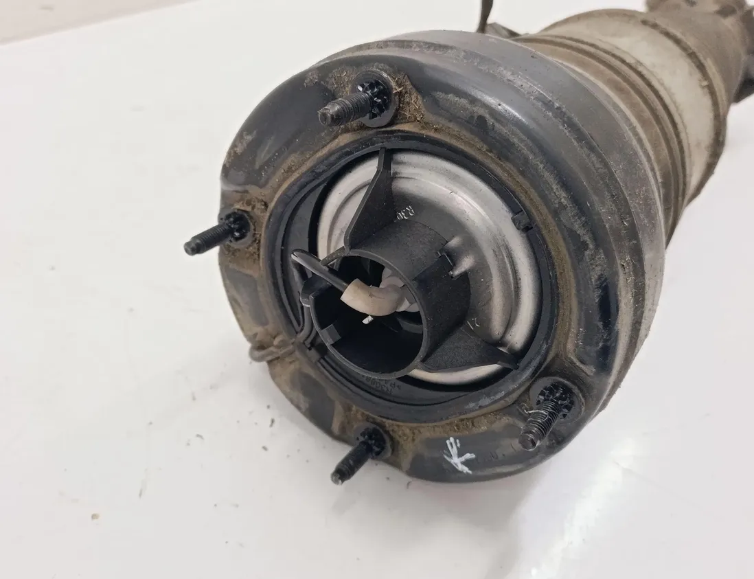 AUDI A6 allroad C7 (2012-2019)  Front left pneumatic shock absorber 4G0616039AC 29063798