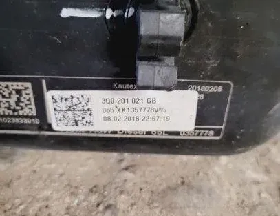 SKODA Superb 3 generation (2015-2023) Rezervor de combustibil 151186,1023781,3Q0201021 24573857