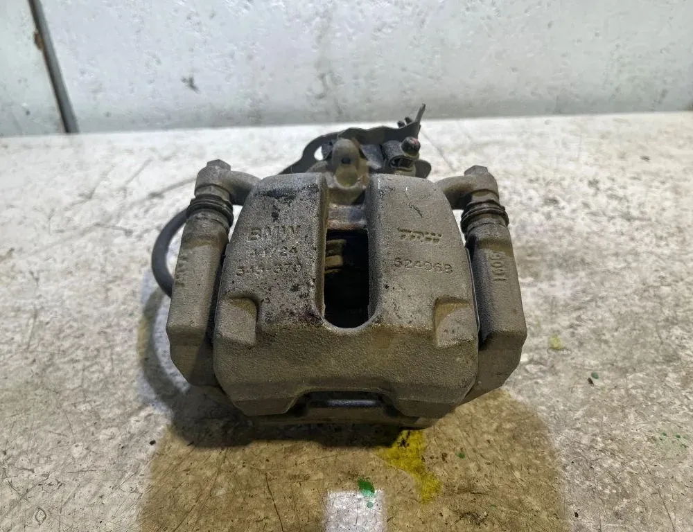 BMW X5 G05/G18 (2018-2024) Etrier de frana spate dreapta 35045099