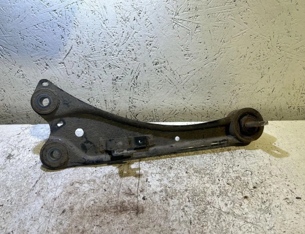 LEXUS CT 1 generation (2010-2024) Braț articulat dreapta spate 35045117