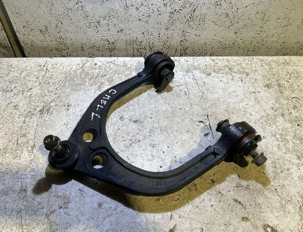 DODGE Challenger 3 generation (2008-2024) Front Left Upper Wishbone Arm 35038307