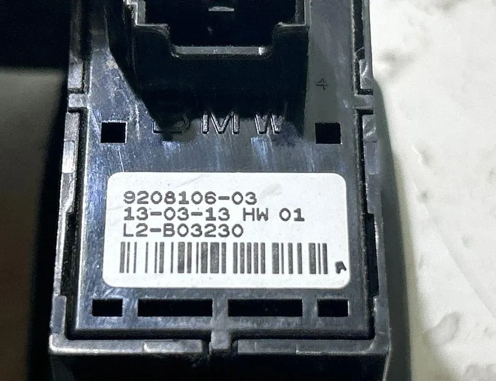 BMW 3 Series F30/F31 (2011-2020) Rear Right Door Window Control Switch 130313,L2B03230,9208106 35038506
