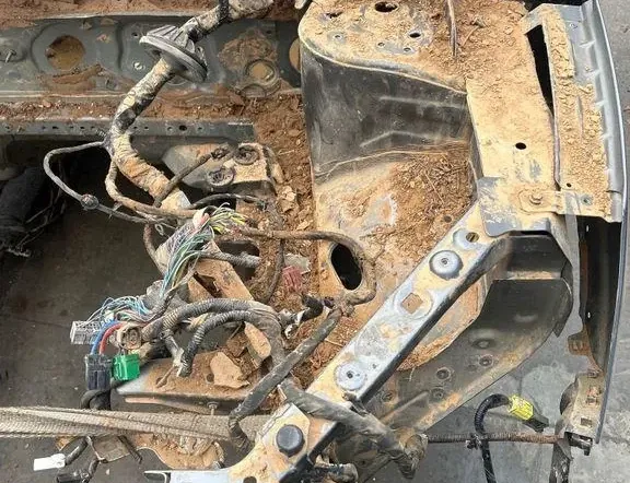 NISSAN Qashqai 2 generation (2013-2023) Front Right Quarter Panel 35042603