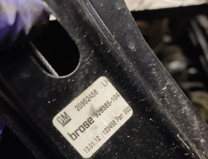 OPEL Insignia A (2008-2016) Rear door window regulator with motor 20952456 32397843