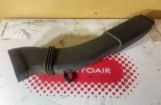 BMW 5 Series F10/F11 (2009-2017) Air Intake Tube 7811597,ETB446317,58300015 35050627