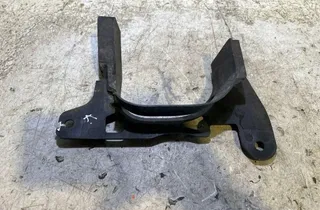 AUDI A4 B9/8W (2015-2024) Other suspension parts 8W0863187 35020372