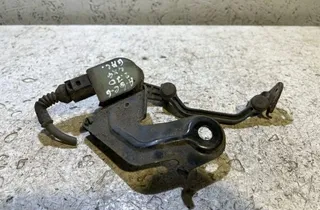 AUDI A4 B8/8K (2011-2016) Height sensor lever H04200HZ,1T0907503 35005526