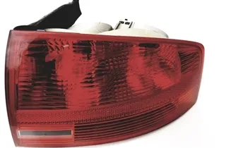 AUDI A4 B7/8E (2004-2008) Rear Right Taillight Lamp 8E5945096 35040163