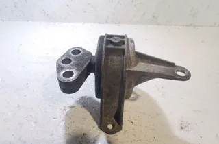 OPEL Astra H (2004-2014) Front engine mount 13125627 35017915